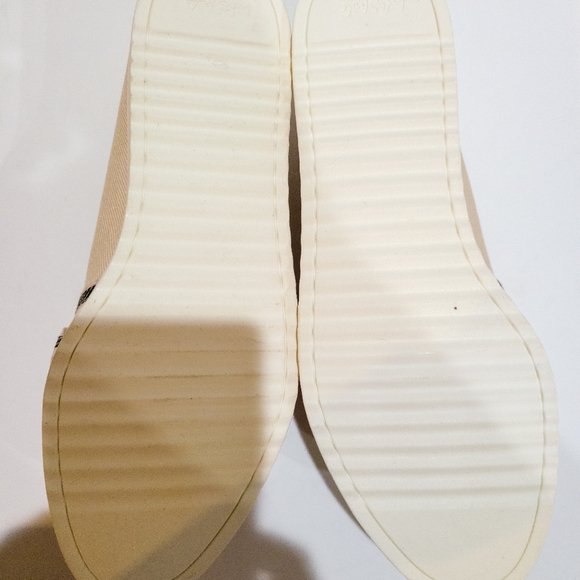 Life Stride Zest Slip-ons Almond -7 - Picture 7 of 7